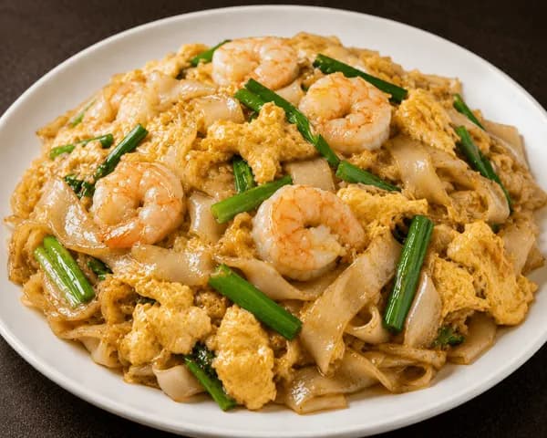 Rice Noodles with Prawns and Scramble Egg